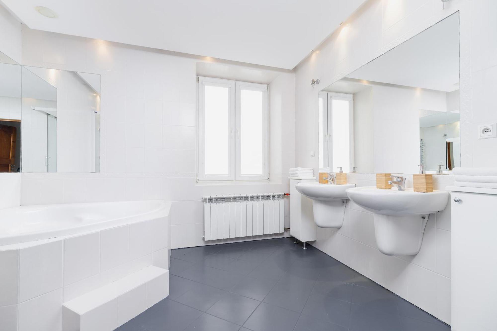 Two Bedroom - Dietla 51 Street Krakow