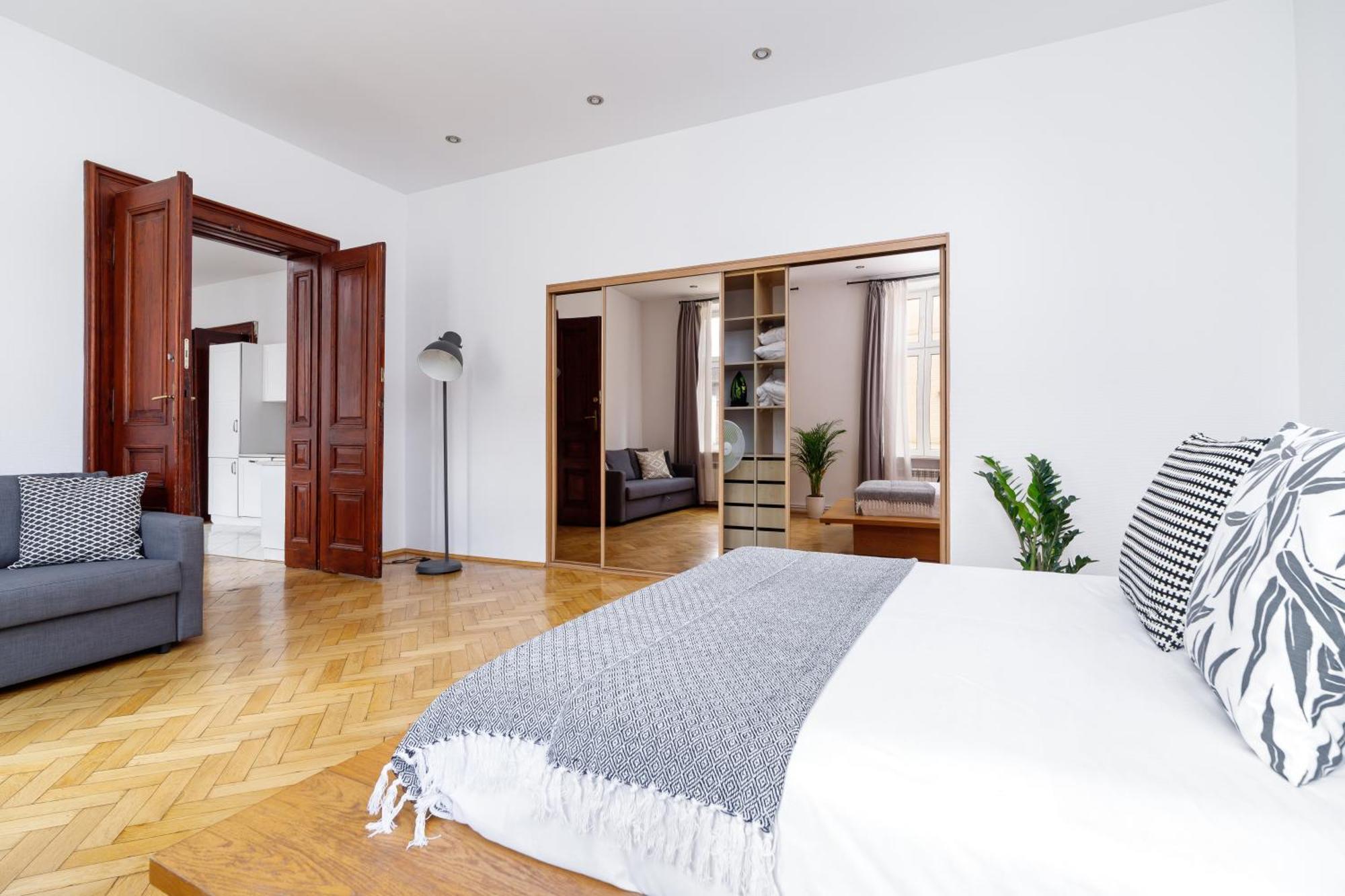 Two Bedroom - Dietla 51 Street * Krakow